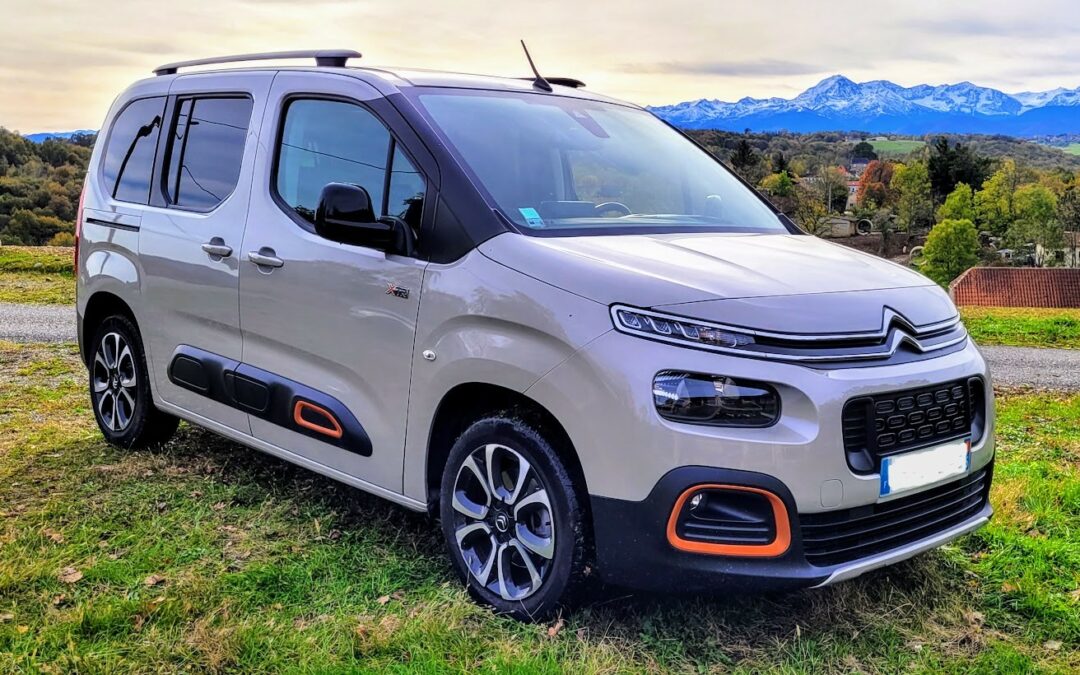 Aménager un Berlingo en van avec le kit escapade